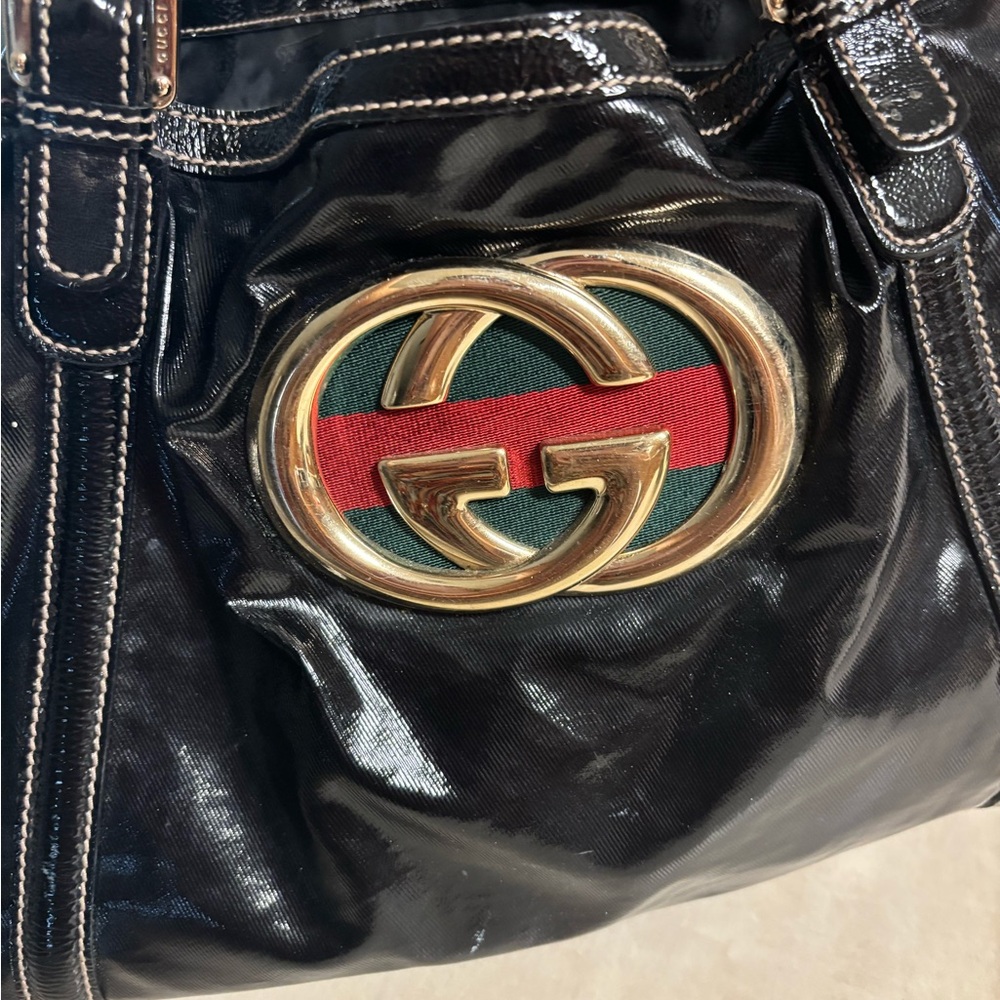 Gucci Black Shoulder Bag with Iconic GG Logo